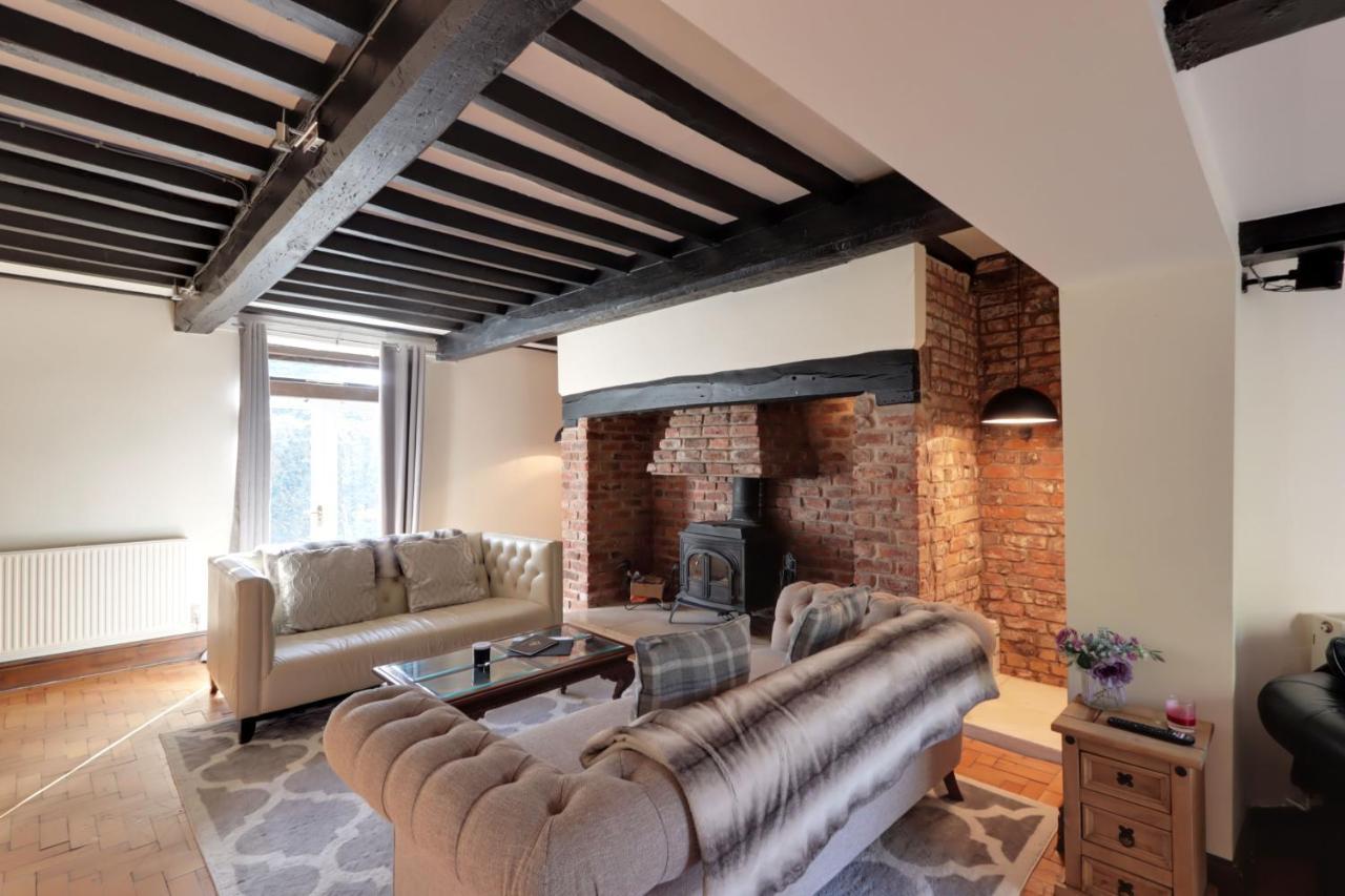 Вилла Bretton House Farm Retreat Честер Экстерьер фото